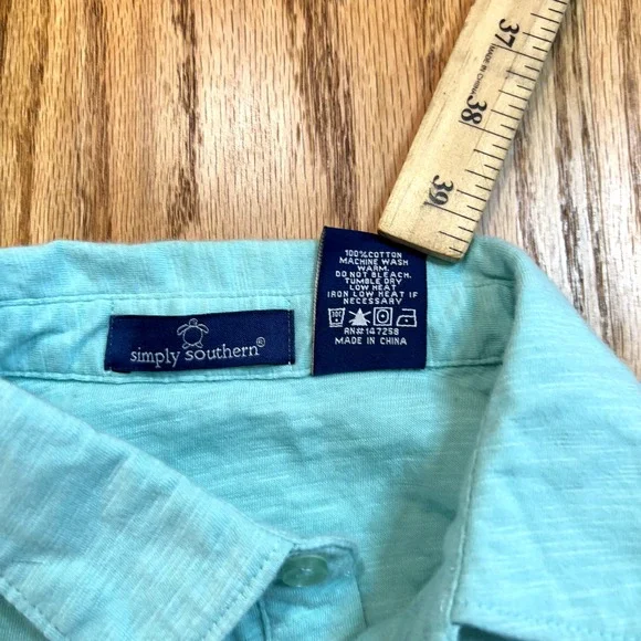Simply Southern Men's Polo Shirt Turquoise Blue Soft S‎ Turtle - Picture 4 of 7